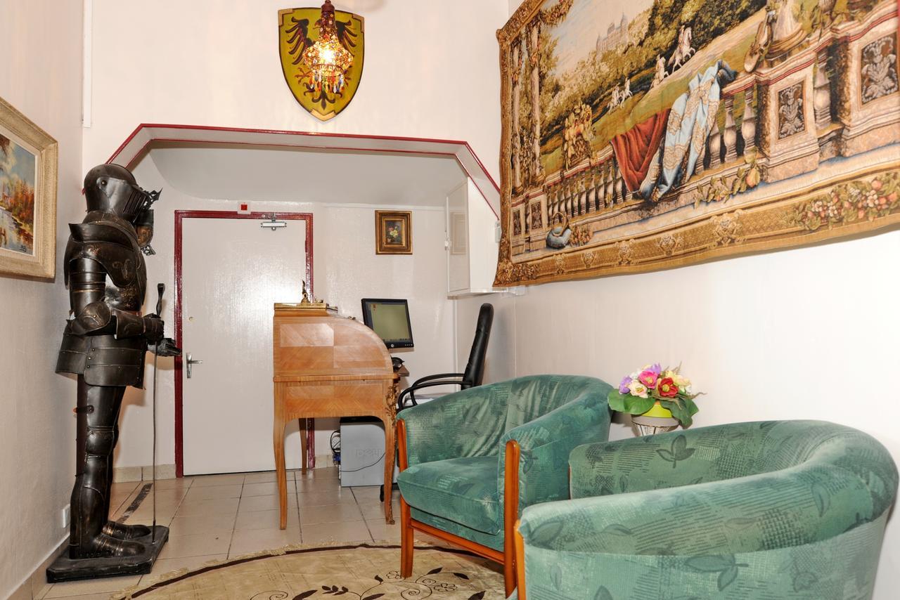 Hostellerie Du Grand Sully Exterior photo